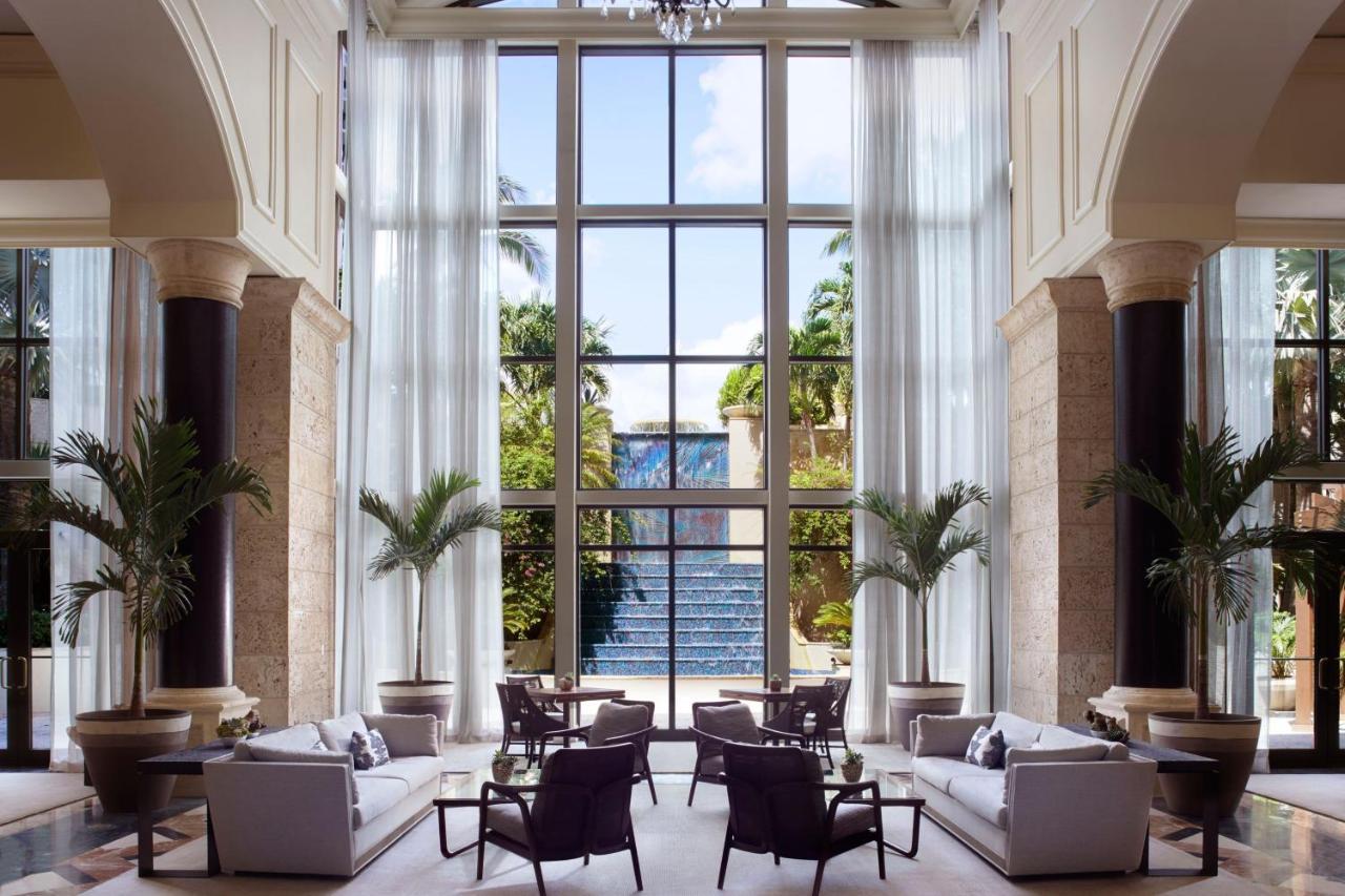 The Ritz-Carlton Coconut Grove, Miami Hotel Exterior photo